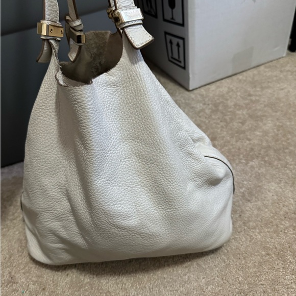 Michael Kors Bucket Bag - Picture 6 of 8